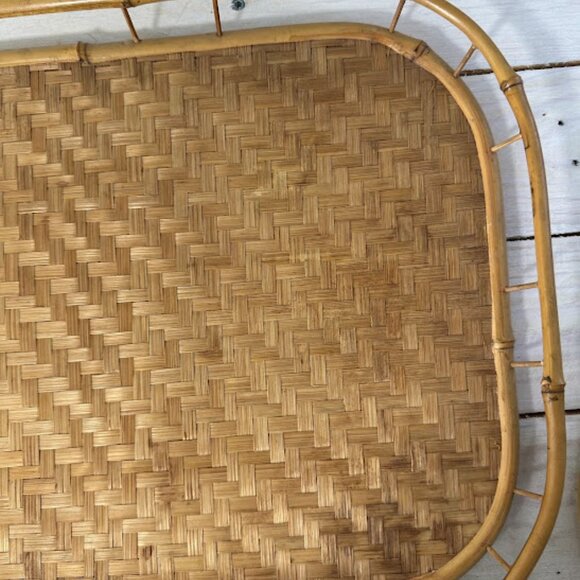 Matching Pair of Large Decorative Bamboo Trays 19in x 13 in - Picture 6 of 10